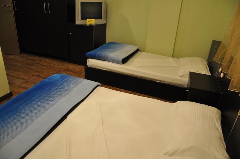 Ambasador Hotel Vlore Luaran gambar