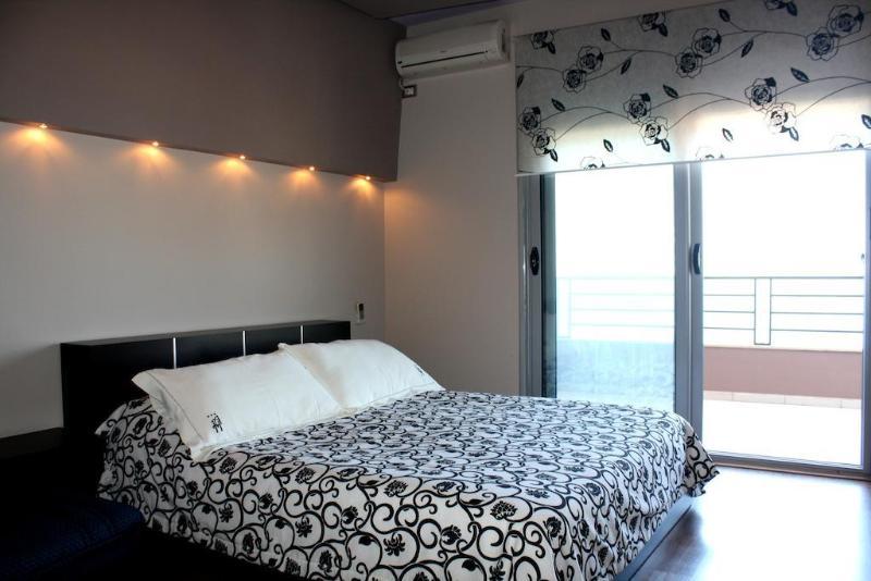 Ambasador Hotel Vlore Luaran gambar