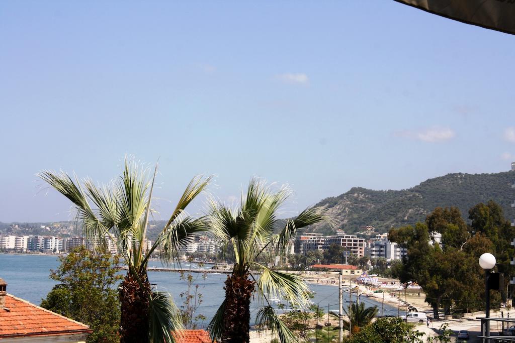 Ambasador Hotel Vlore Luaran gambar