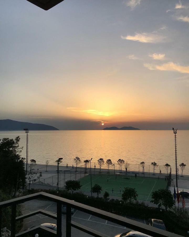 Ambasador Hotel Vlore Luaran gambar