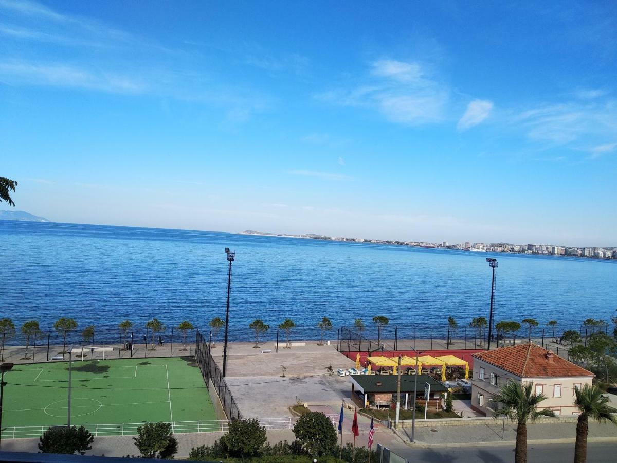 Ambasador Hotel Vlore Luaran gambar